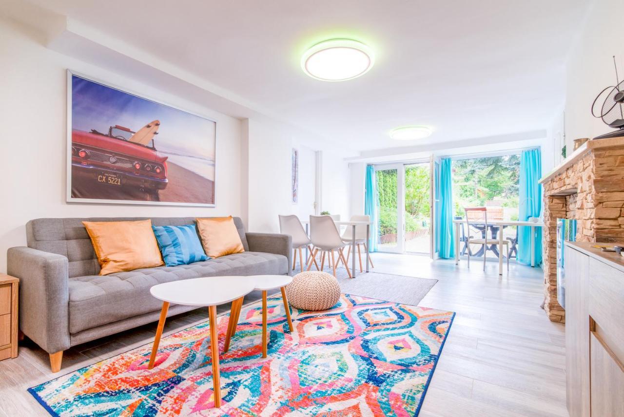 Cosy And Colorful Apartment Szentendre Bagian luar foto